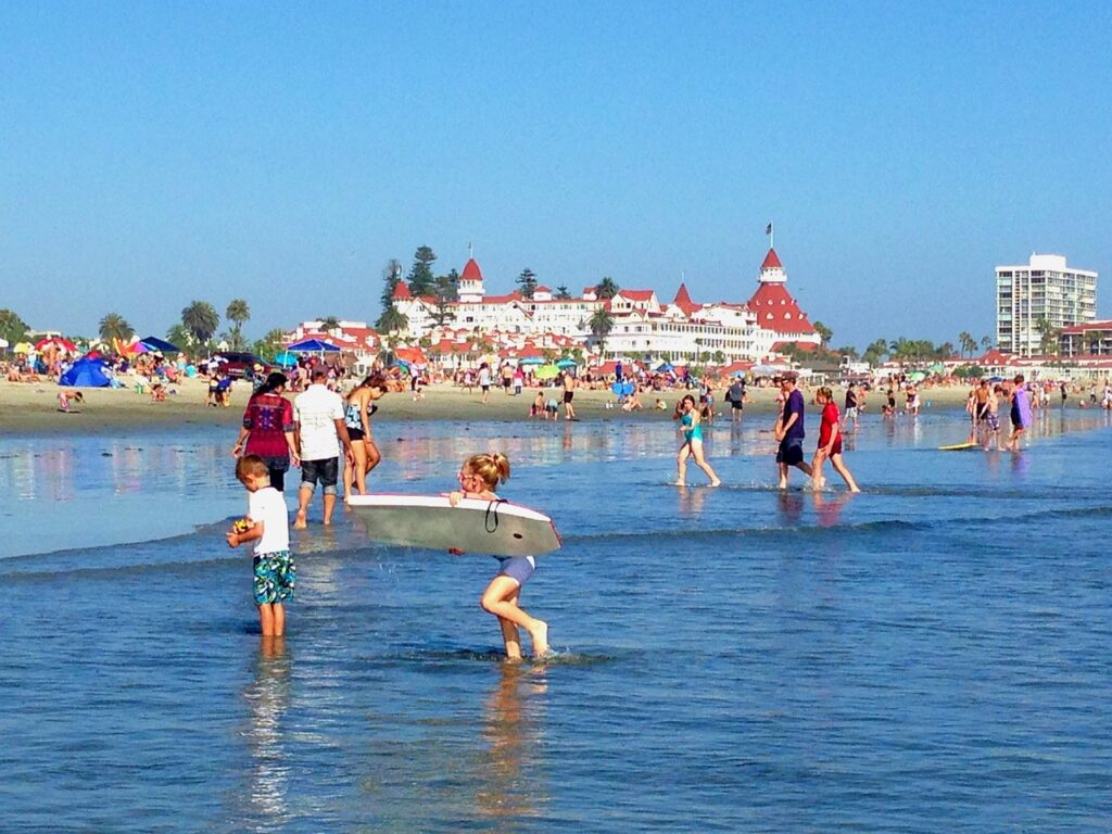 hotel del coronado, san diego, beach-962458.jpg